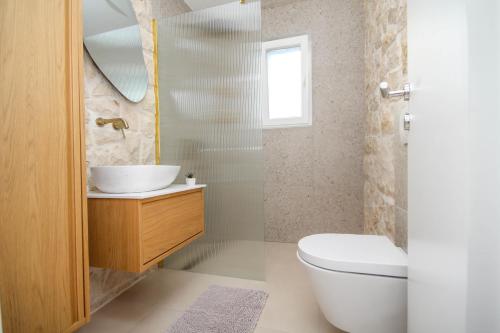 Two-Bedroom Apartment (4-5 Adults)