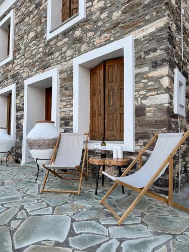 KalyvaSuite in Avlakia