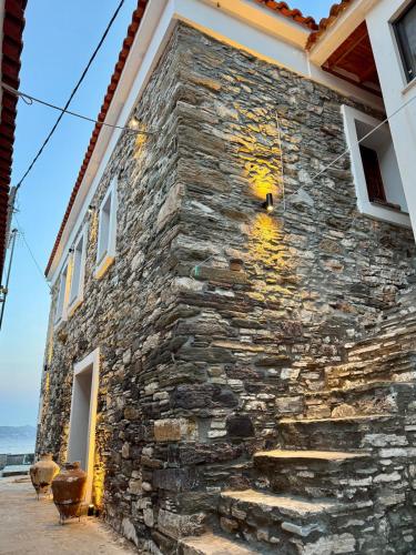 KalyvaSuite in Avlakia