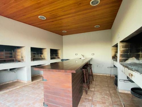 Departamento con cochera y piscina centro Carlos Paz in 비야 카를로스 파스