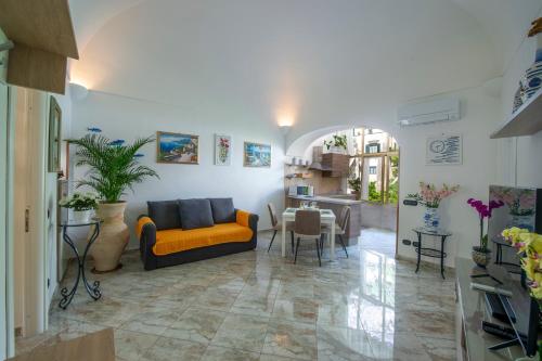 CasaLina Amalfi Center, Salerno