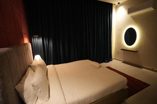2BHK Serenity Suite By SkyPark One - image 9