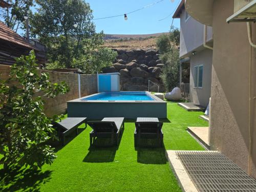 Villa Shevet Binyamin in 샤로나