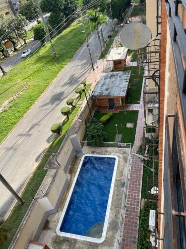 Swimming pool, Apartamento sambil valencia con agua de pozo y wifi de 500 mb in Naguanagua