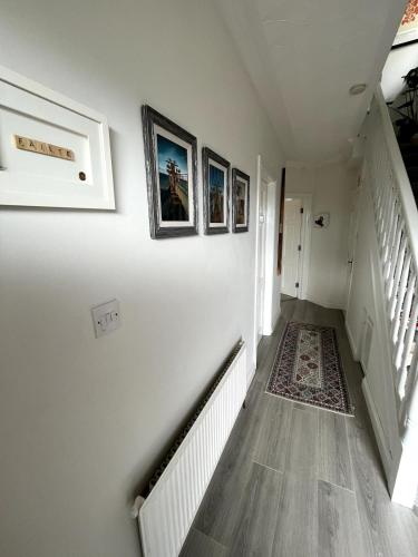Bright & Cozy Home in Knocknacarra, Galway (Foto 5)