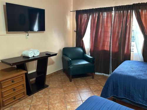 Three-Bedroom House image 7