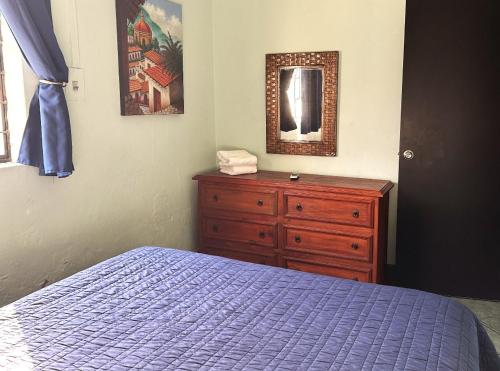 Three-Bedroom House image 2