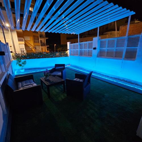 Erkély/terasz, Encantador apartamento y terraza in Poligono de San Isidro