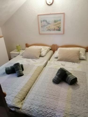 Two-Bedroom Holiday Home image 6