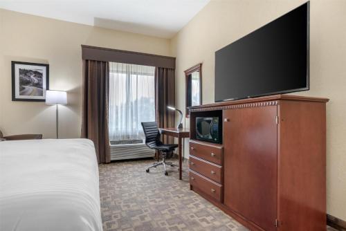Best Western Opp Inn - image 12