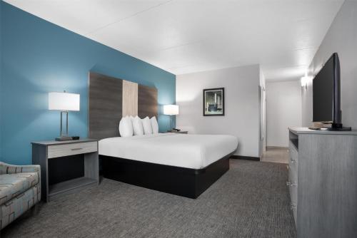 Best Western Brewton Inn - image 9