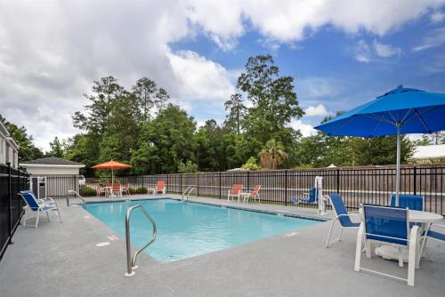 Best Western Brewton Inn - image 13