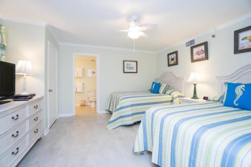 Phoenix East Unit 607 - image 5