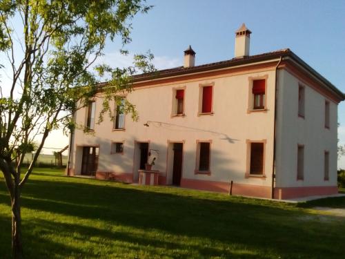  Antico Casale dei Sogni agriturismo, Lugo bei Portoverrara