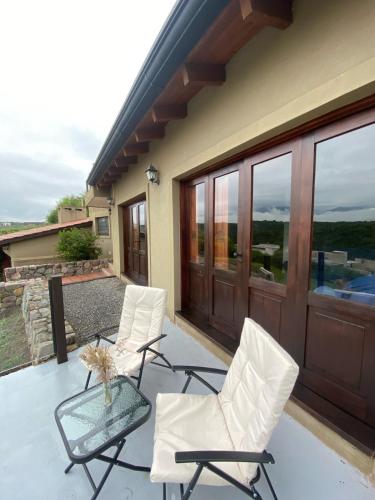 Balcony/terrace, Casa de Campo Urqukunapi Wasi in Barrio Cuyaya