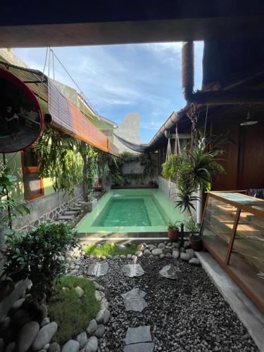 Tampilan eksterior, Abrakadabra Manshon in Bantul