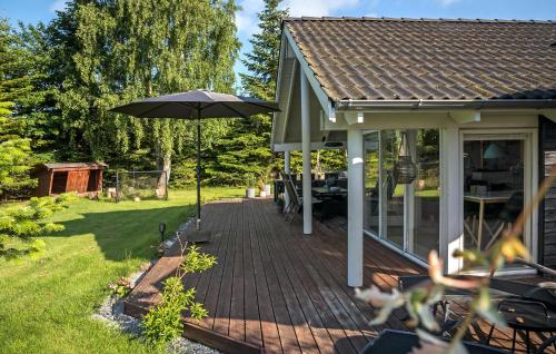  Nice Home In Væggerløse With Sauna in Bøtø By