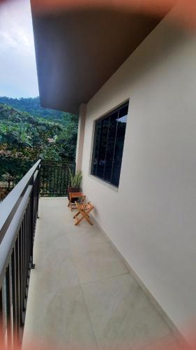 Apartamento de dois quartos centro de Pomerode in ริเบย์เราอาเรยา