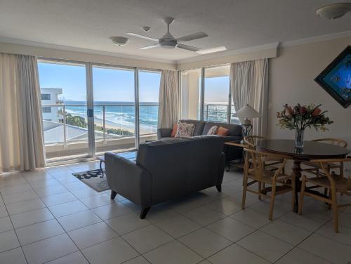 Pacific Surf Absolute Beachfront Apartments in Tugun