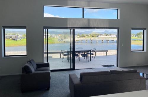 Hosts on the Coast Lake View, Matarangi (foto 6)