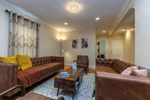 Extremely Spacious Home 10 Mins to The Encore in 梅德福