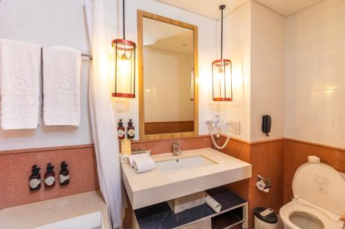 Special Offer - Superior Double or Twin Room image 3