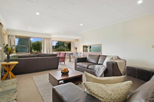 Four-Bedroom House image 6