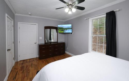 A Country Retreat - image 3