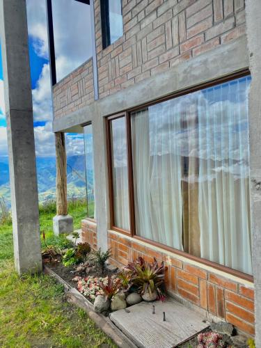 Exterior view, Inti Amanta Lodge in Sigchos