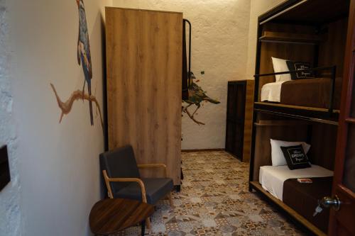 Bed in 4-Bed Mixed Dormitory Room image 10
