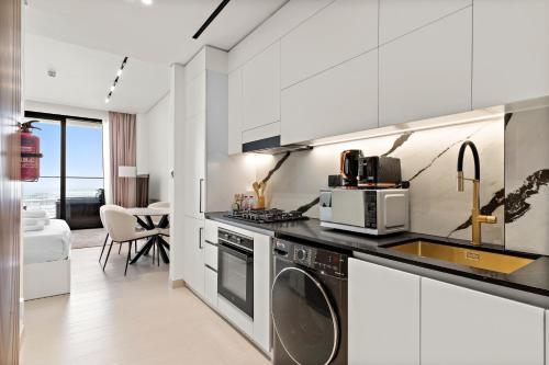 Stunning Brand New Studio with Private Jacuzzi, Dubái (foto 4)