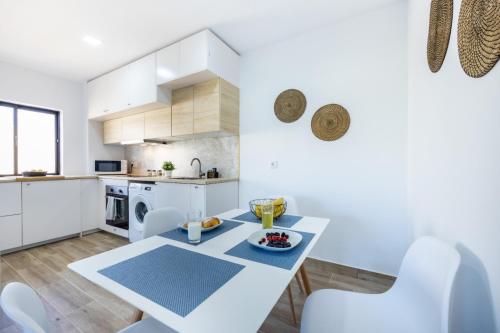 Casa Alvorada - Relax - T1 with balcony in Pedregais