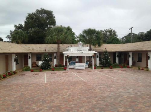 酒店外观, Twin Palms Motel in 泰特斯威尔(FL)