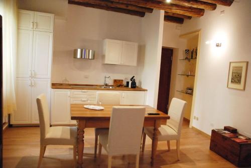 Wallace Luxury Home, Verona (foto 6)