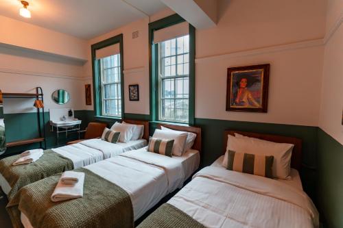 Courthouse Hotel in Darlinghurst