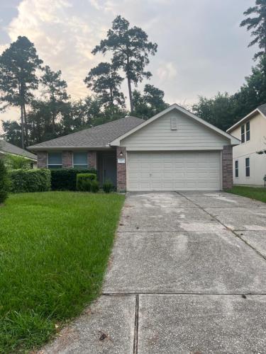 Spacious 3 bed/ 2 bathroom House in Conroe, TX in Conroe, USA