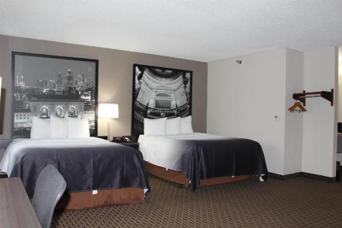 Super 8 by Wyndham Gardner in Gardner, USA