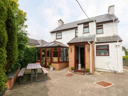 Exterior view, Fairfield in Llanbedrog