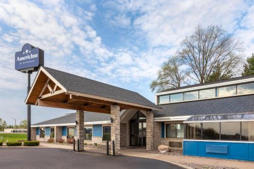 AmericInn by Wyndham Chippewa Falls in Chippewa Falls, USA