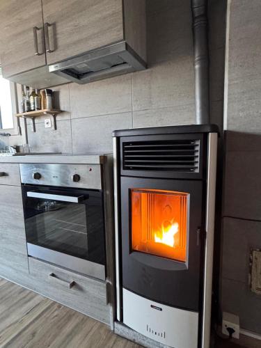 virtuve, Chalet avec vue panoramique sur les montagnes in Martigny-Combe