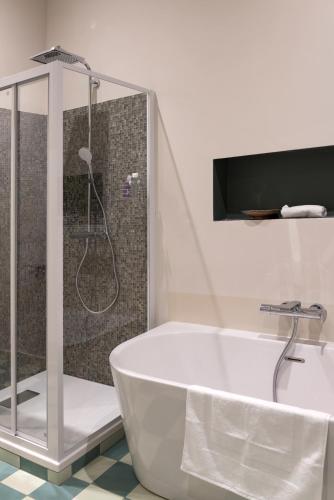 淋浴間, Built in Dream in 格拉斯市中心