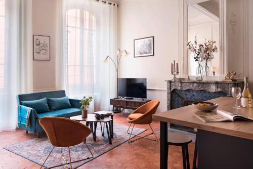 Built in Dream, Grasse