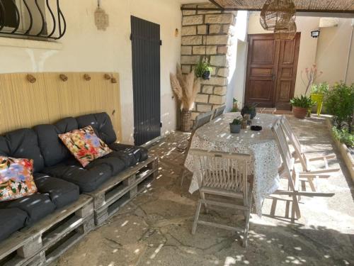 Iekārtas, Le Mélomane - Maison climatisée avec jardin clos (Le Melomane - Maison climatisee avec jardin clos) in Montfrin