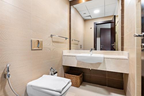 VayK - Premium 2BR Stay in Dubai Marina - image 2