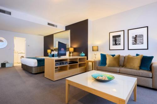 Heritage King Suite room in Treasury on Collins Melbourne