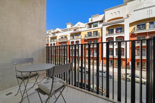 VayK - Contemporary and Cozy Studio in the Heart of JVC - image 3