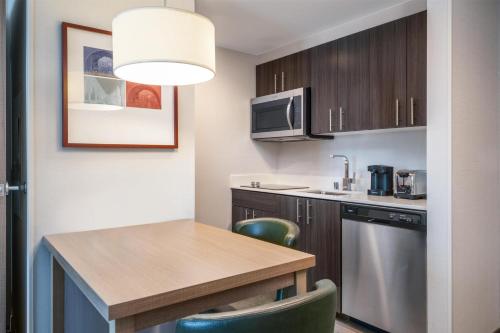 Homewood Suites By Hilton San Jose North - image 11