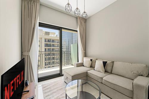 VayK - Stylish 1BR in Business Bay - image 14