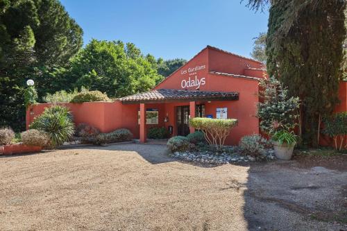 Résidence Odalys Le Village Camarguais Les Gardians - image 7