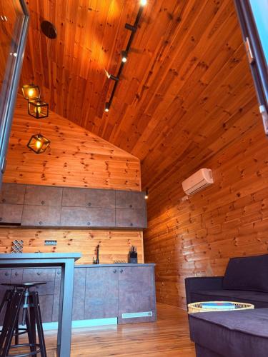 One-Bedroom House image 9